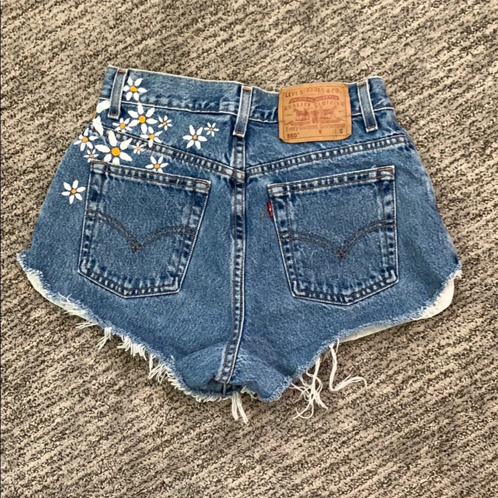 Vintage Cut Off Levi Shorts With Painted Daisies